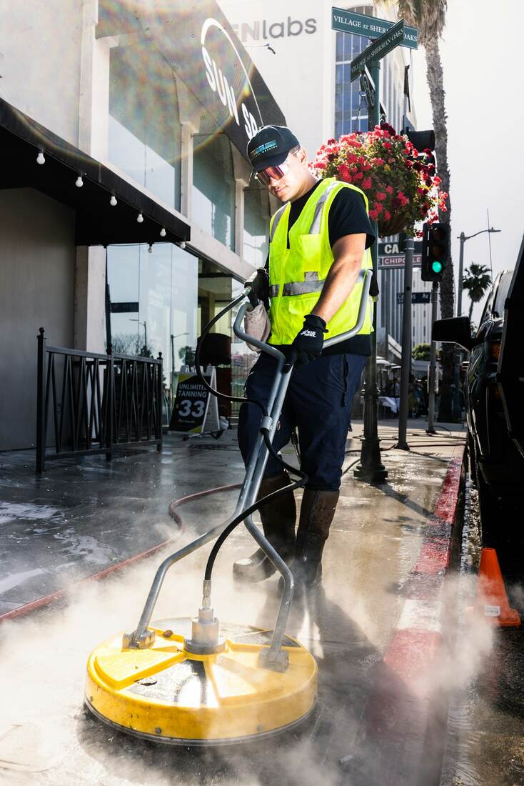 Pressure washing services in Sandy Springs, GA